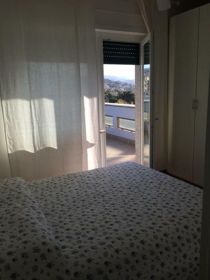 L'Attico Di Anna Apartment Sanremo Ngoại thất bức ảnh